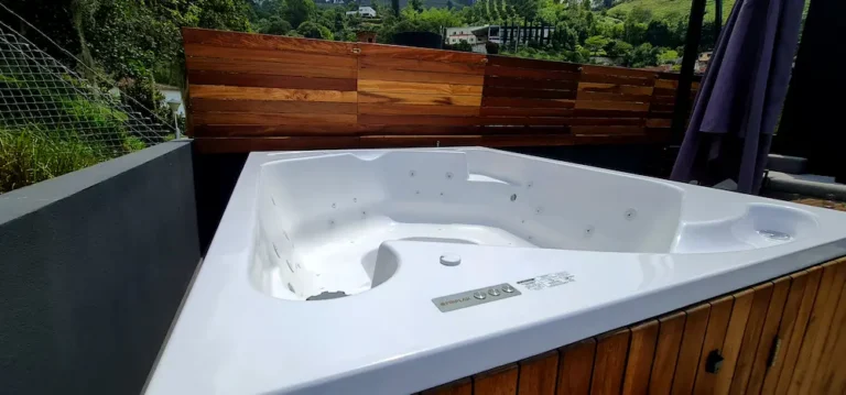Jacuzzi al aire libre